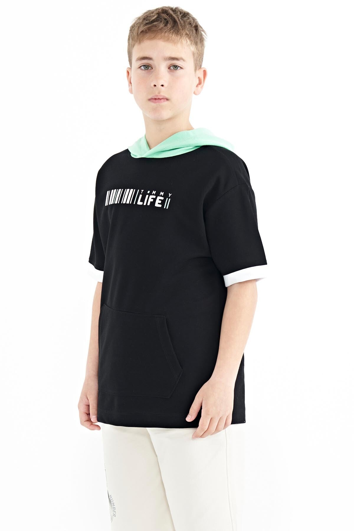 Black Color Block Hooded Kangaroo Pocket Oversize Boys T-Shirt - 11148