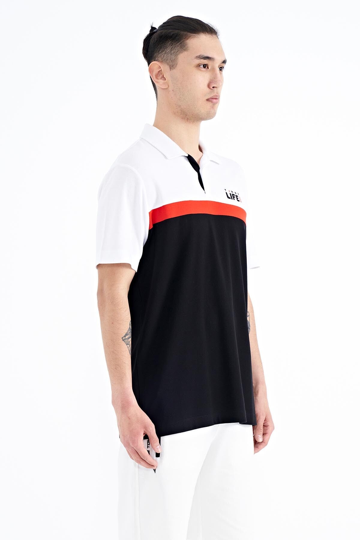 Black Color Gradient Polo Collar Standard Fit Men's T-shirt - 88238