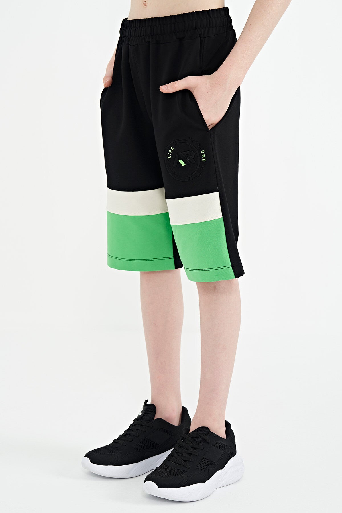 Black Color Printed Laced Embroidery Detailed Standard Pattern Boys Shorts - 11129