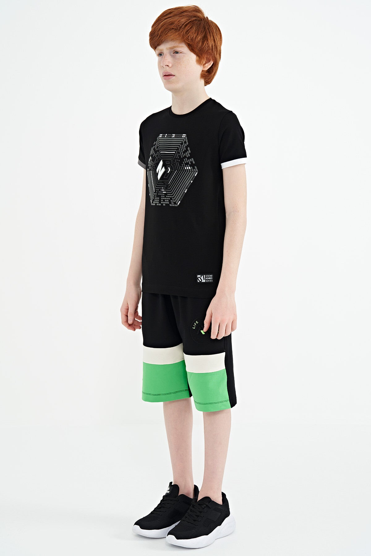 Black Color Printed Laced Embroidery Detailed Standard Pattern Boys Shorts - 11129