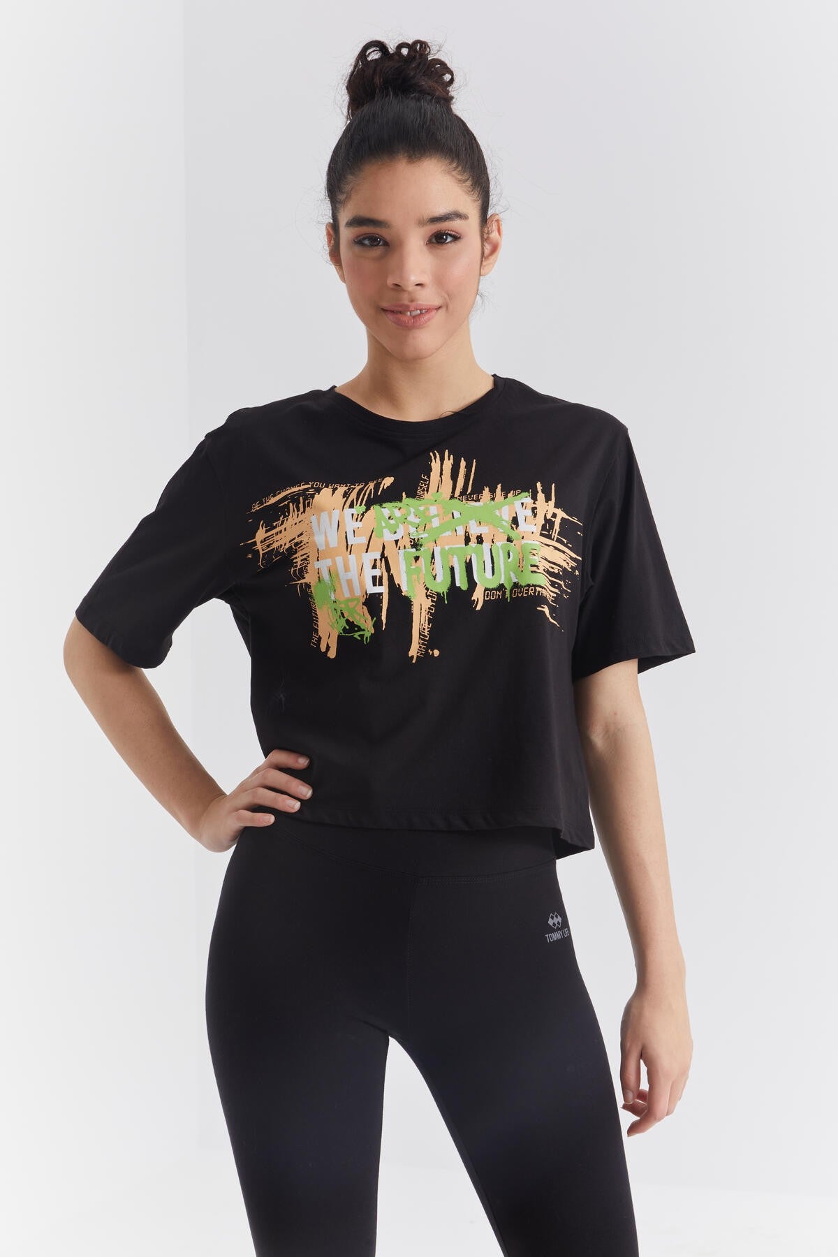 Black Color Printed Letter O Collar Women's Oversize T-Shirt - 97212