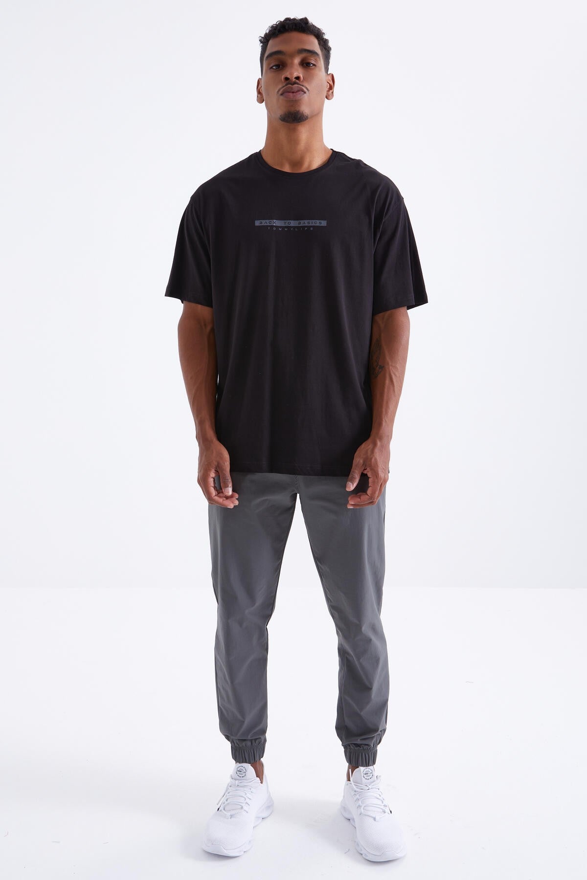 Black Back Print O Collar Men's Oversize T-Shirt - 88100