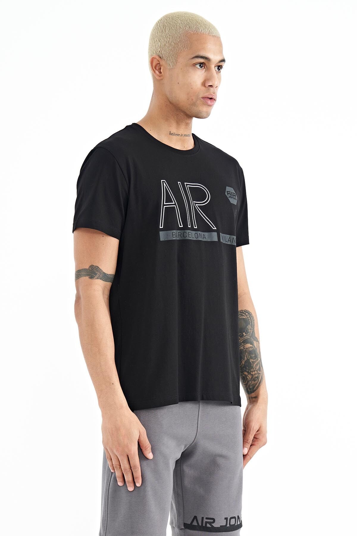 Conan Black Standard Fit Men's T-Shirt - 88209