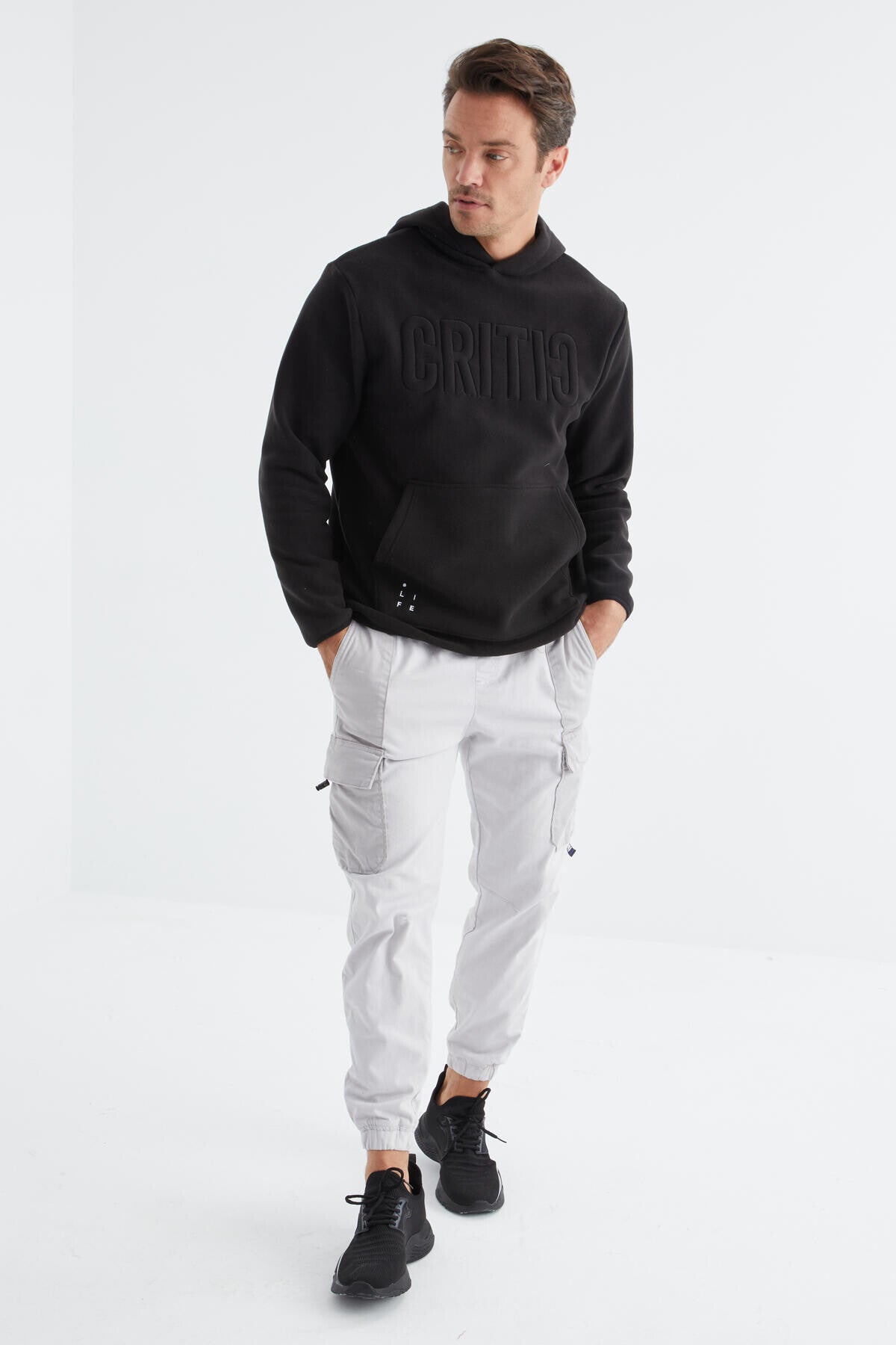 Black Embroidered Kangaroo Pocket Hooded Regular Fit Men's Fleece Sweatshirt - 88156