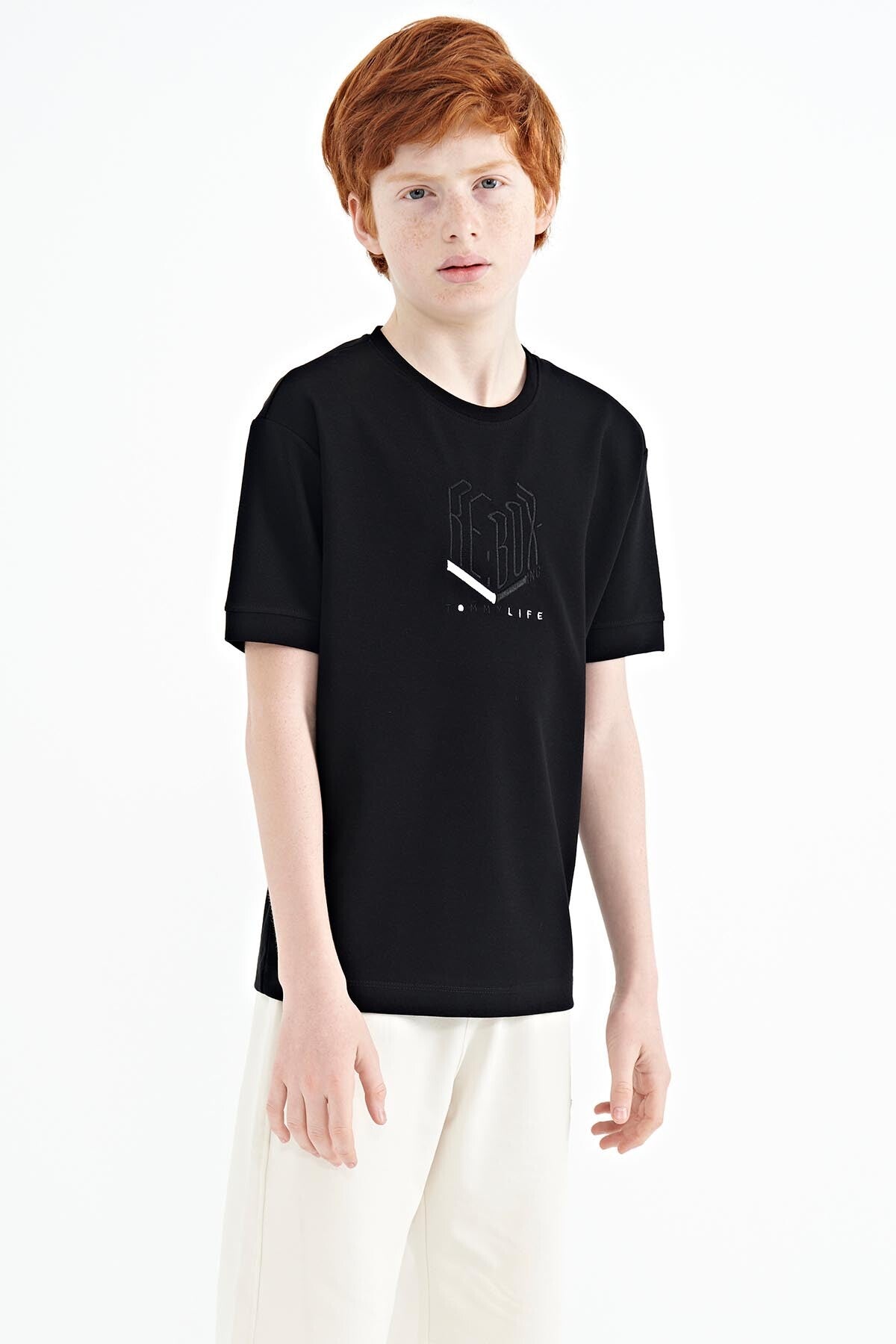 Black Embroidered O Collar Oversize Boys T-Shirt - 11151