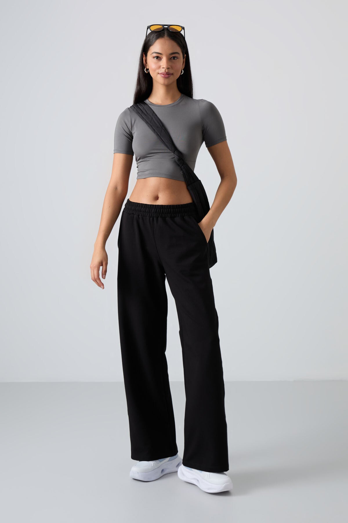 Black High Waist Comfort Fit Wide Leg Women's Tracksuit Bottom - 94567