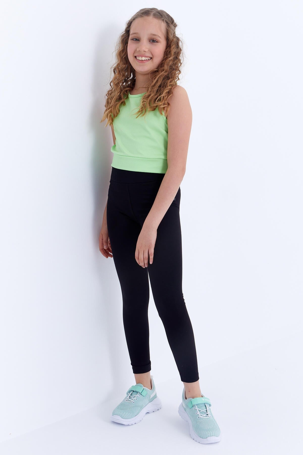 Black High Waist Slim Leg Girls' Tights - 75047