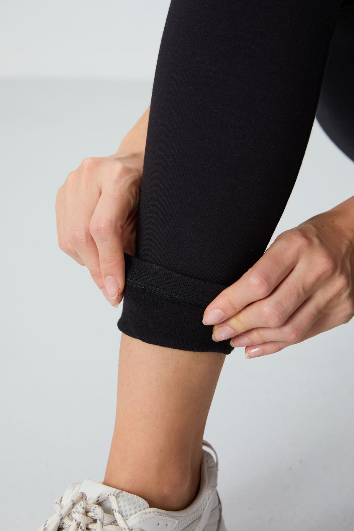 Black High Waist Thermal Slim Fit Narrow Leg Women's Tights - 94577