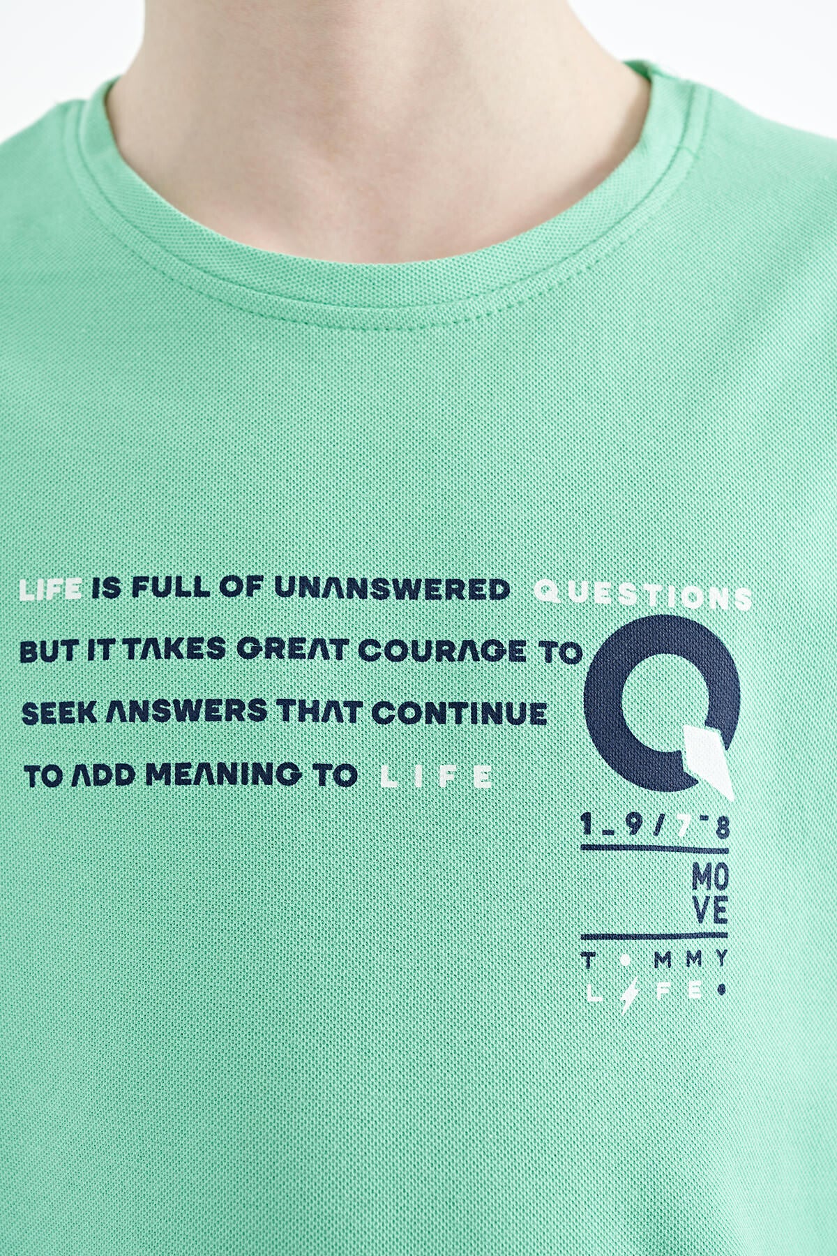 Olive Green Print Detailed O Collar Standard Fit Boys T-Shirt - 11145