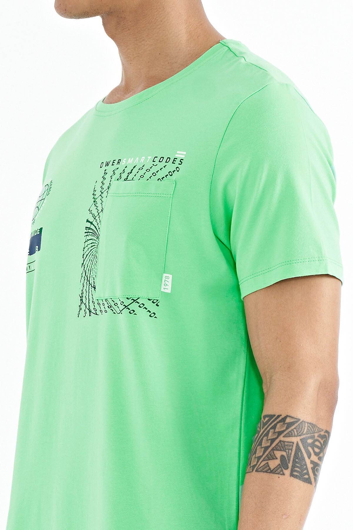 Forest Green Pocket Detailed Printed O Neck Men's T-Shirt - 88184