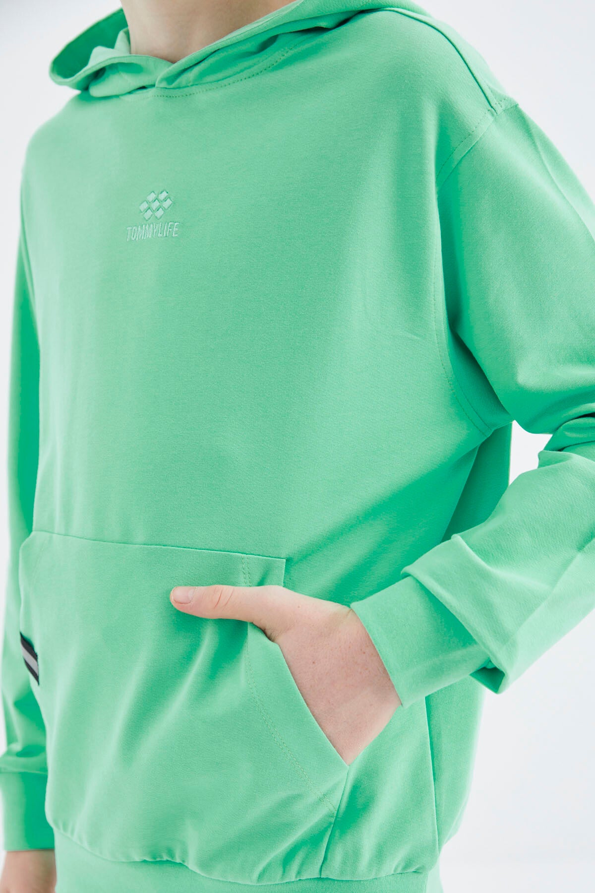 Forest Green Hooded Boys' Sweatshirt - 11177