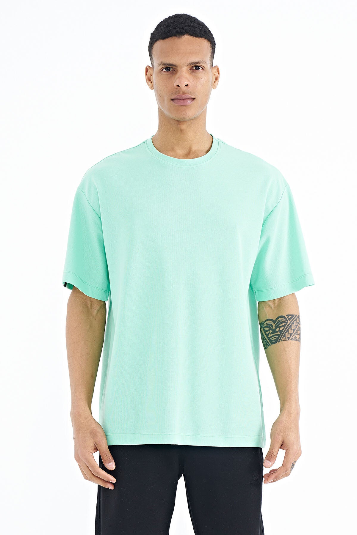 Olive Green Sleeve Embroidered Basic Oversize Men's T-Shirt - 88193