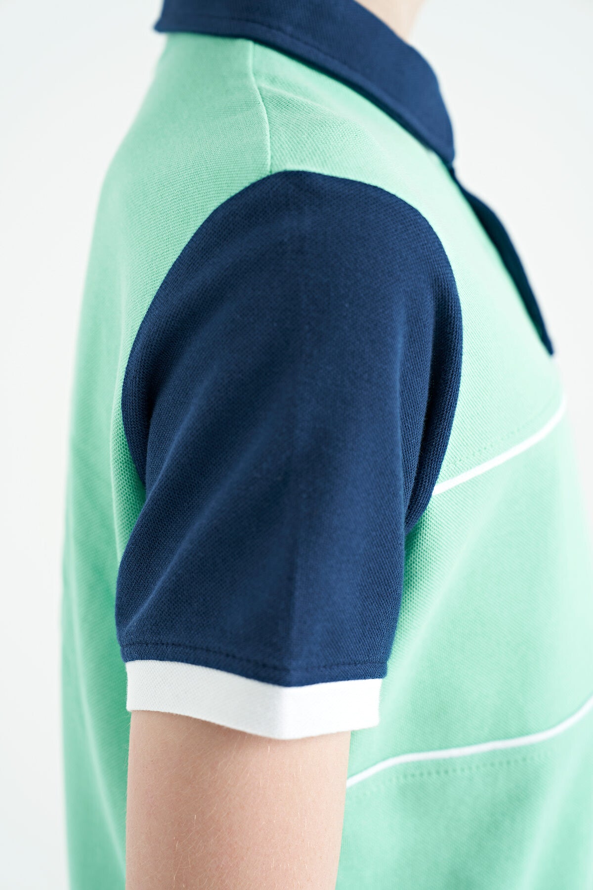 Block Embroidered Letter Detailed Standard Pattern Polo Collar Boys T-Shirt - 11109