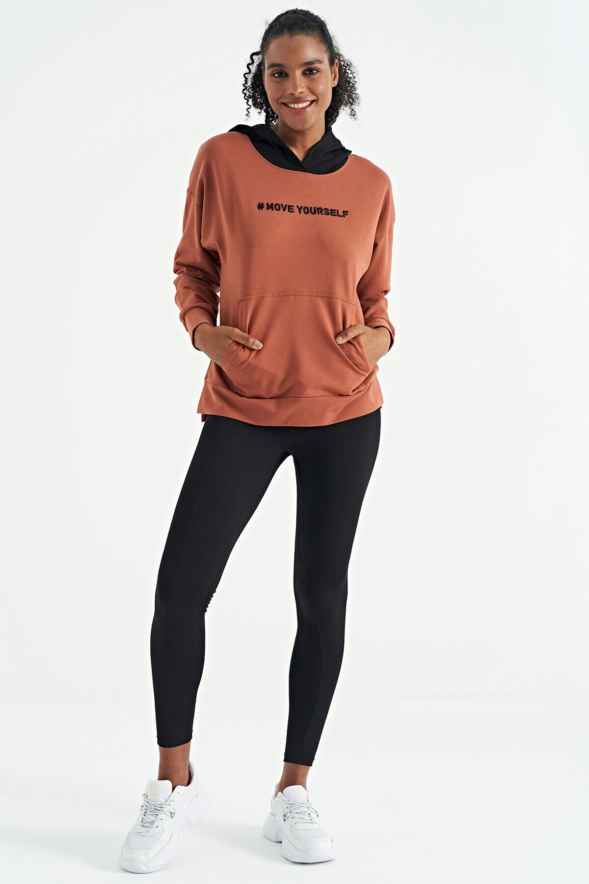 Cinnamon Women's Hooded Kangaroo Pocket Women's Oversize Sweatshirt - 97161