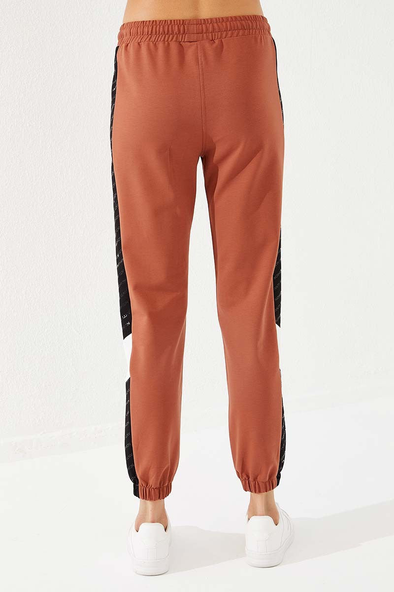 Cinnamon Dotted Striped Detailed Jogger Comfort Fit Elastic Cuff Women's Tracksuit Bottom - 94579