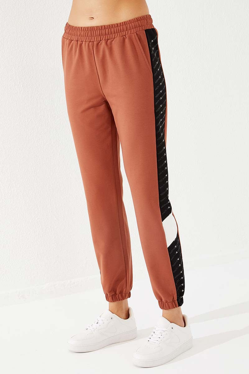 Cinnamon Dotted Striped Detailed Jogger Comfort Fit Elastic Cuff Women's Tracksuit Bottom - 94579