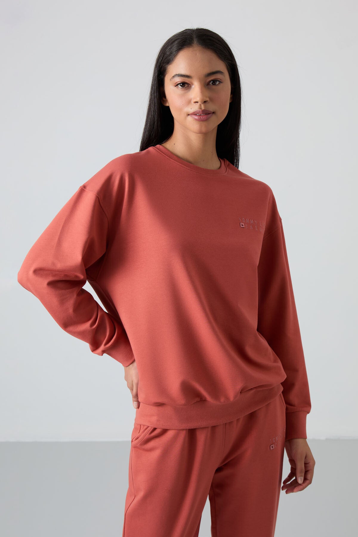 Cinnamon Basic Cotton O Neck Oversize Elastic Cuffed Women's Tracksuit Set - 95287