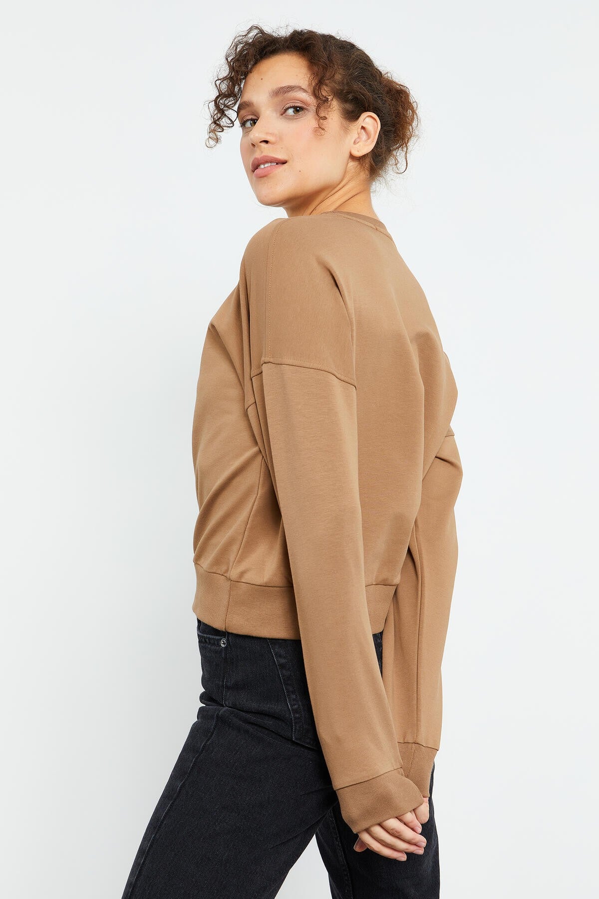Basic Comfort Fit Round Neck Women's Sweatshirt - 97114