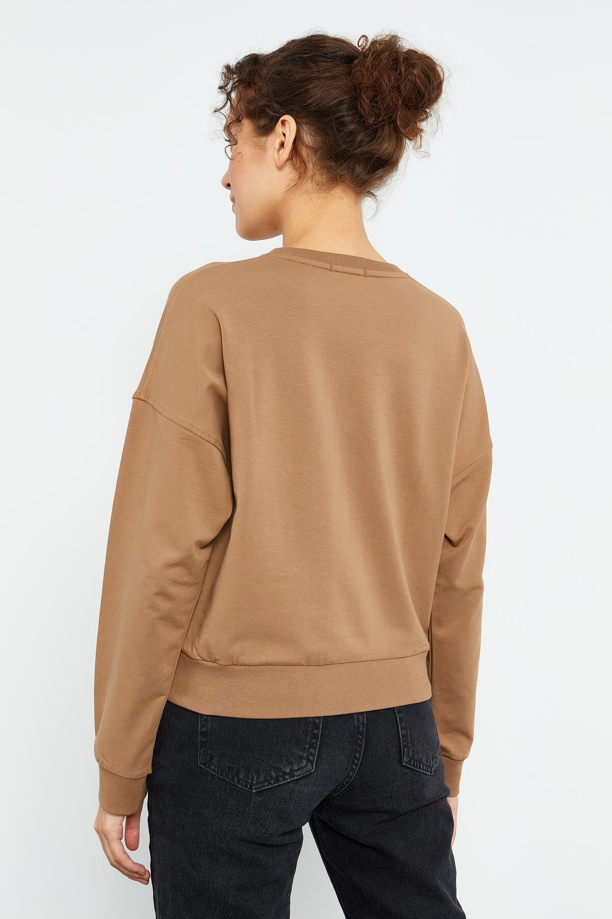 Basic Comfort Fit Round Neck Women's Sweatshirt - 97114