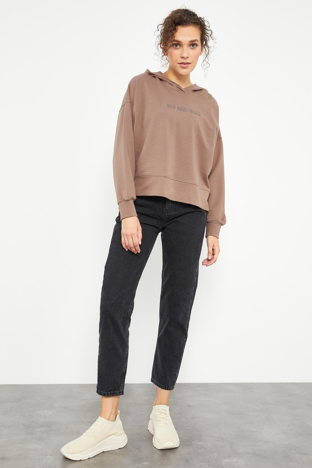 Embroidered Hooded Basic Women's Oversize Sweatshirt - 97164