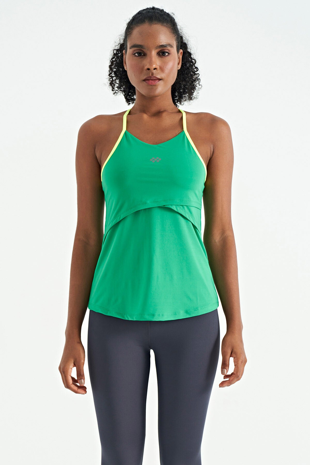 Green Back Cross Strap Detailed Standard Cut Women's Sports Singlet - 97261