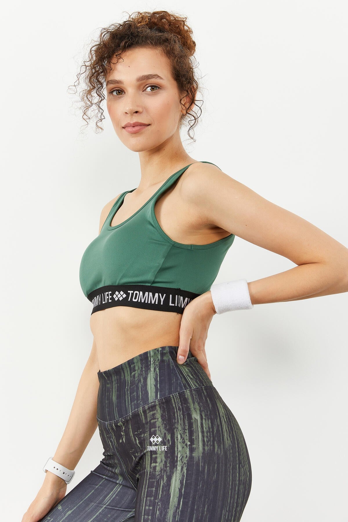 Green Letter Striped Standard Mold U Collar Women's Sports Bustier - 97113