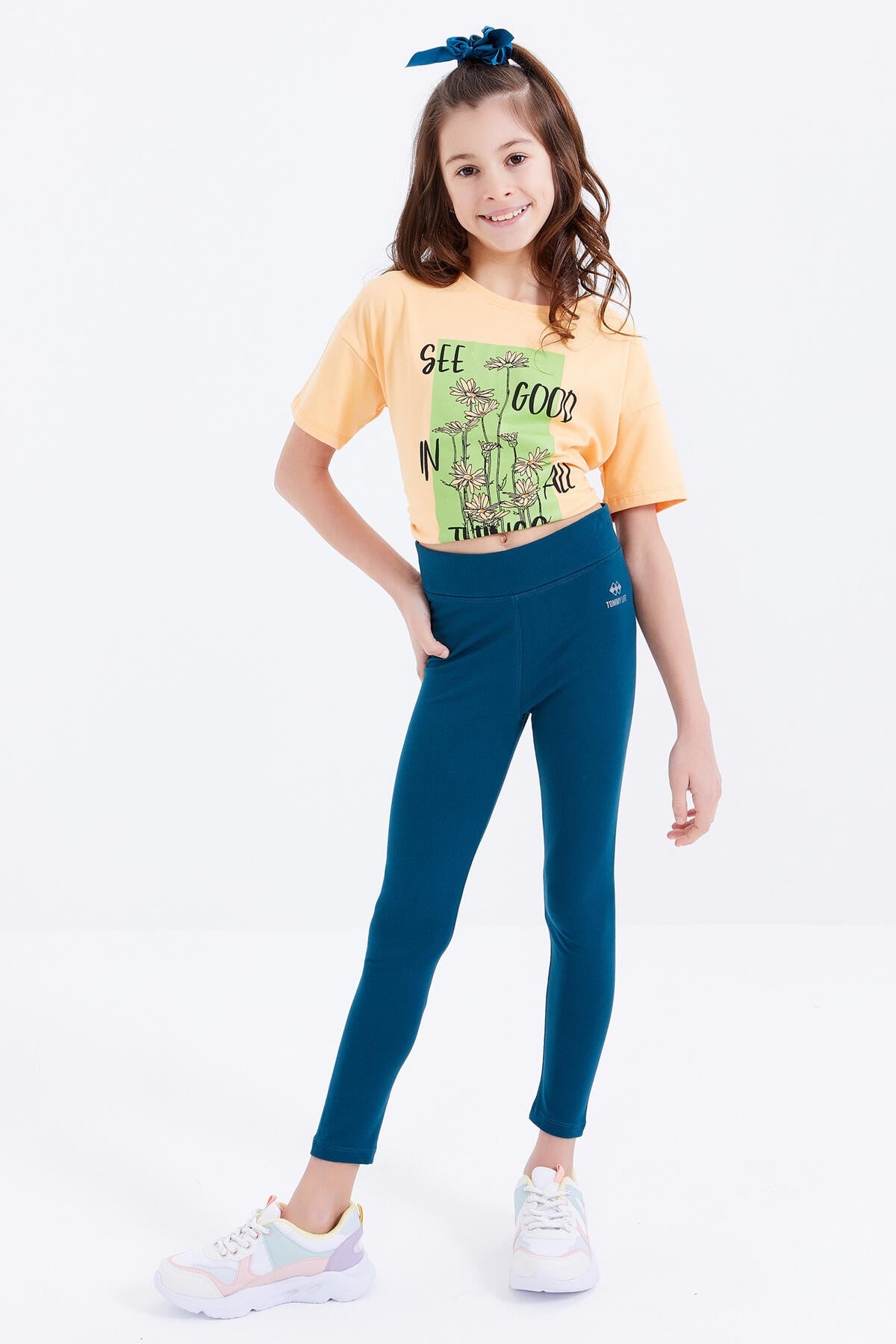 Emerald High Waist Slim Leg Girls' Tights - 75047
