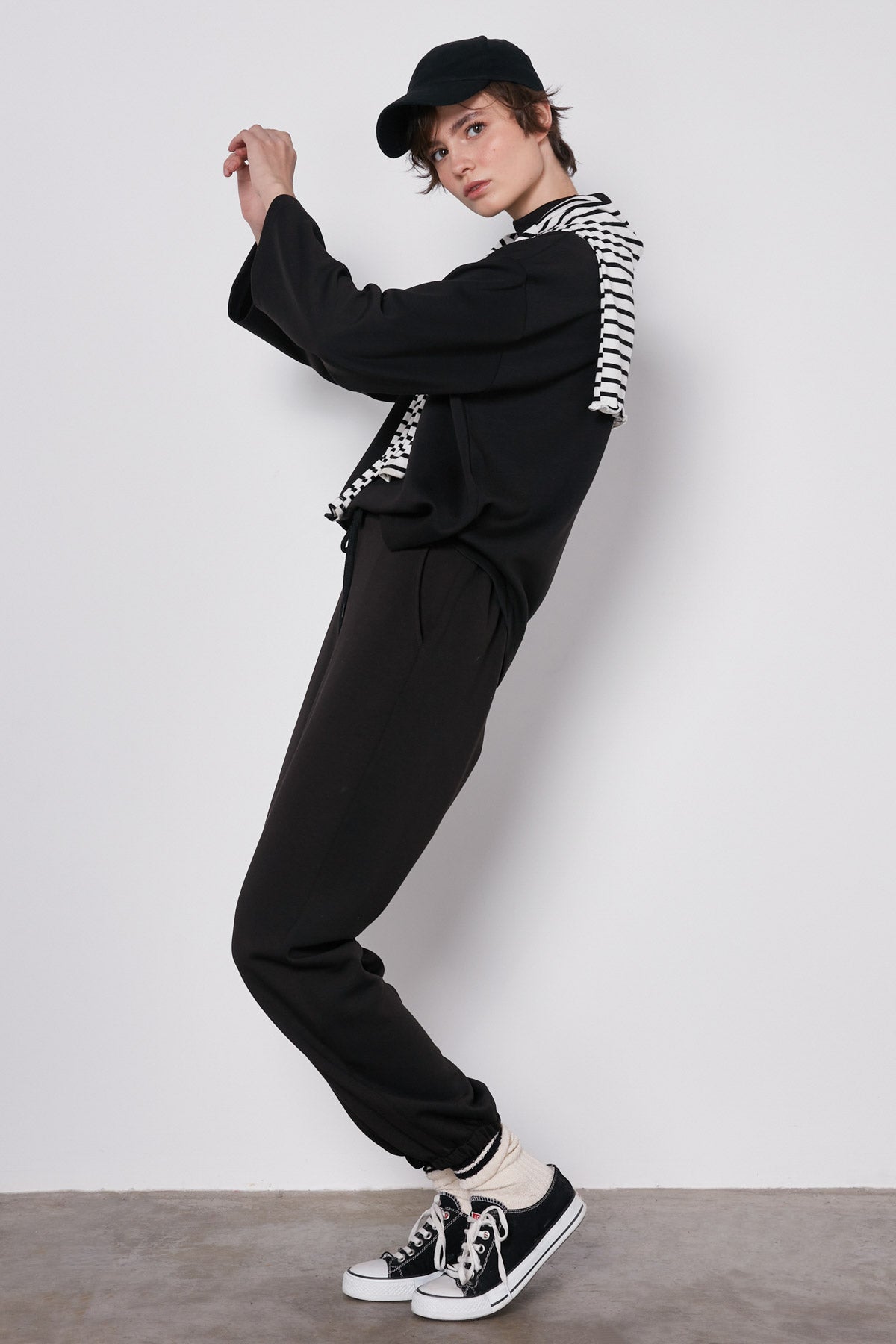 TRACKSUIT WITH ELASTANE WAIST