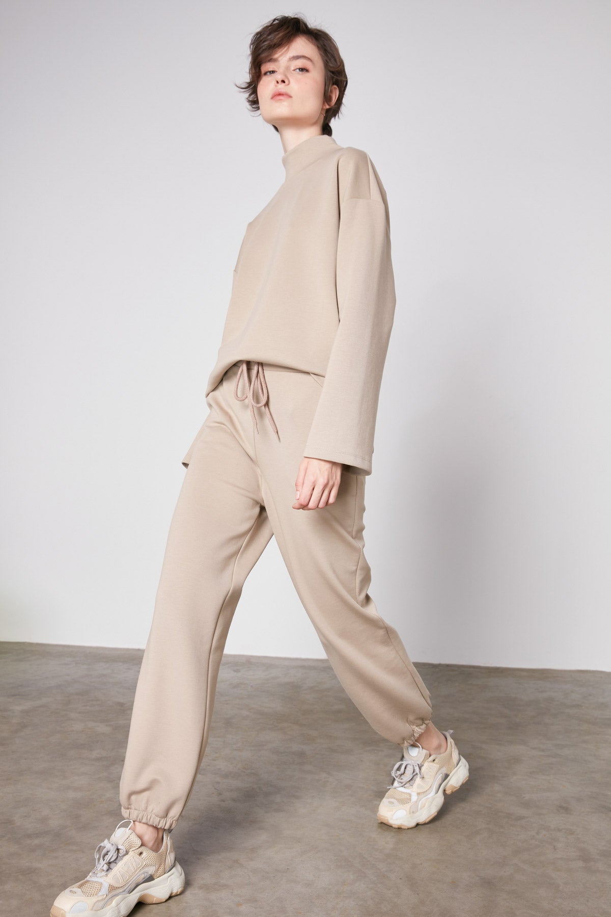 TRACKSUIT WITH ELASTANE WAIST