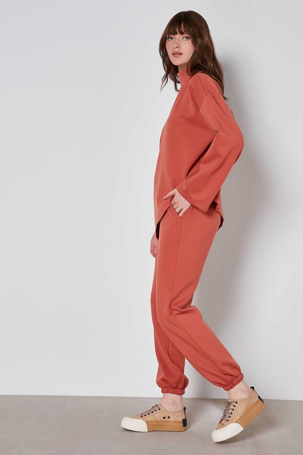 TRACKSUIT WITH ELASTANE WAIST