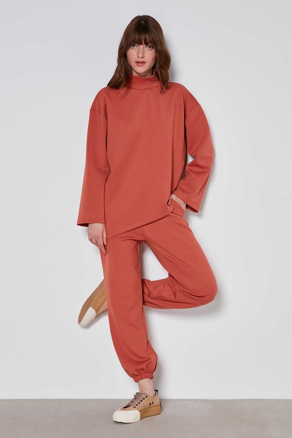 TRACKSUIT WITH ELASTANE WAIST