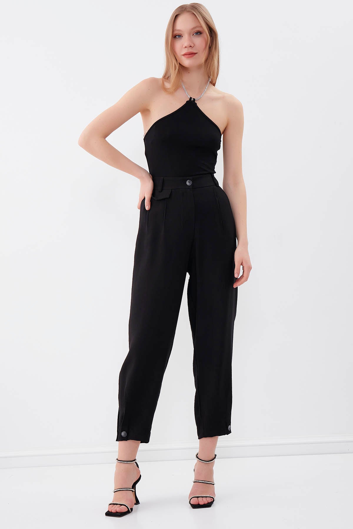 HIGH-WAIST TROUSERS
