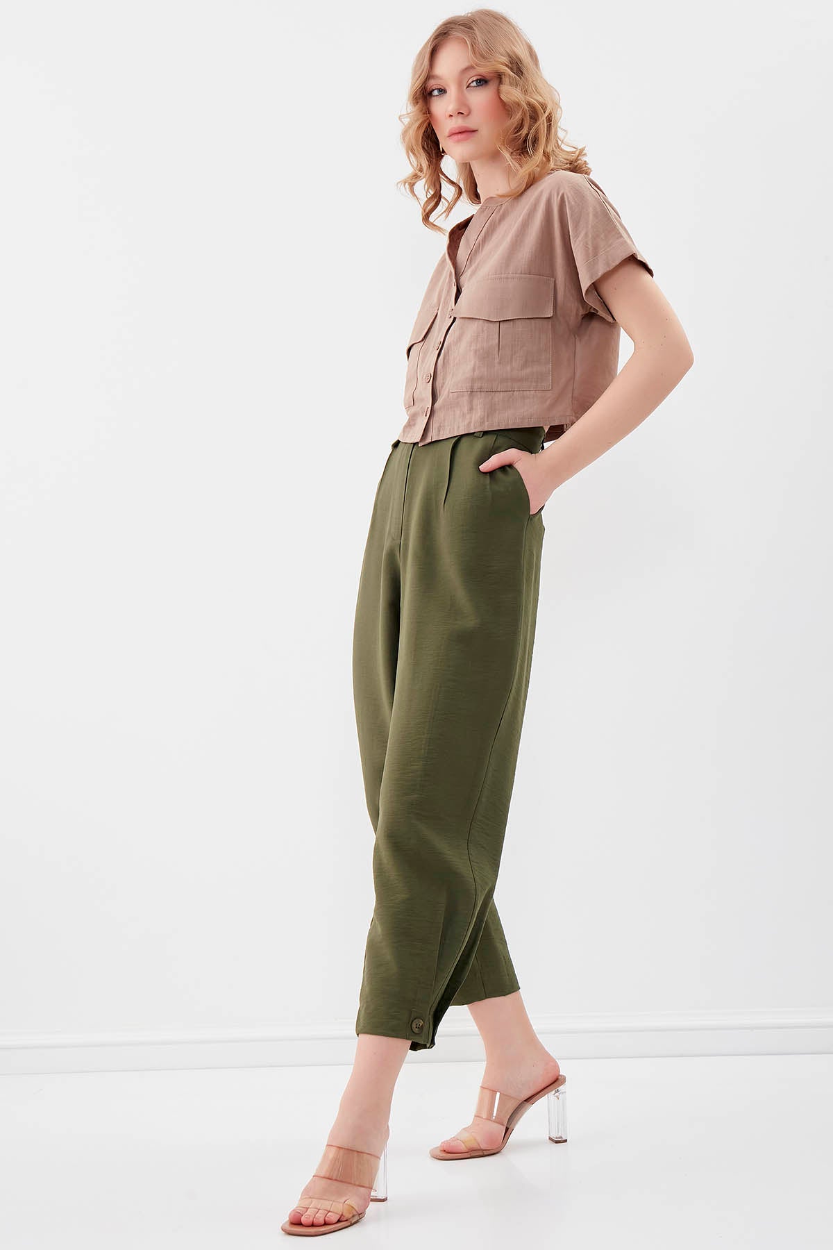 HIGH-WAIST TROUSERS