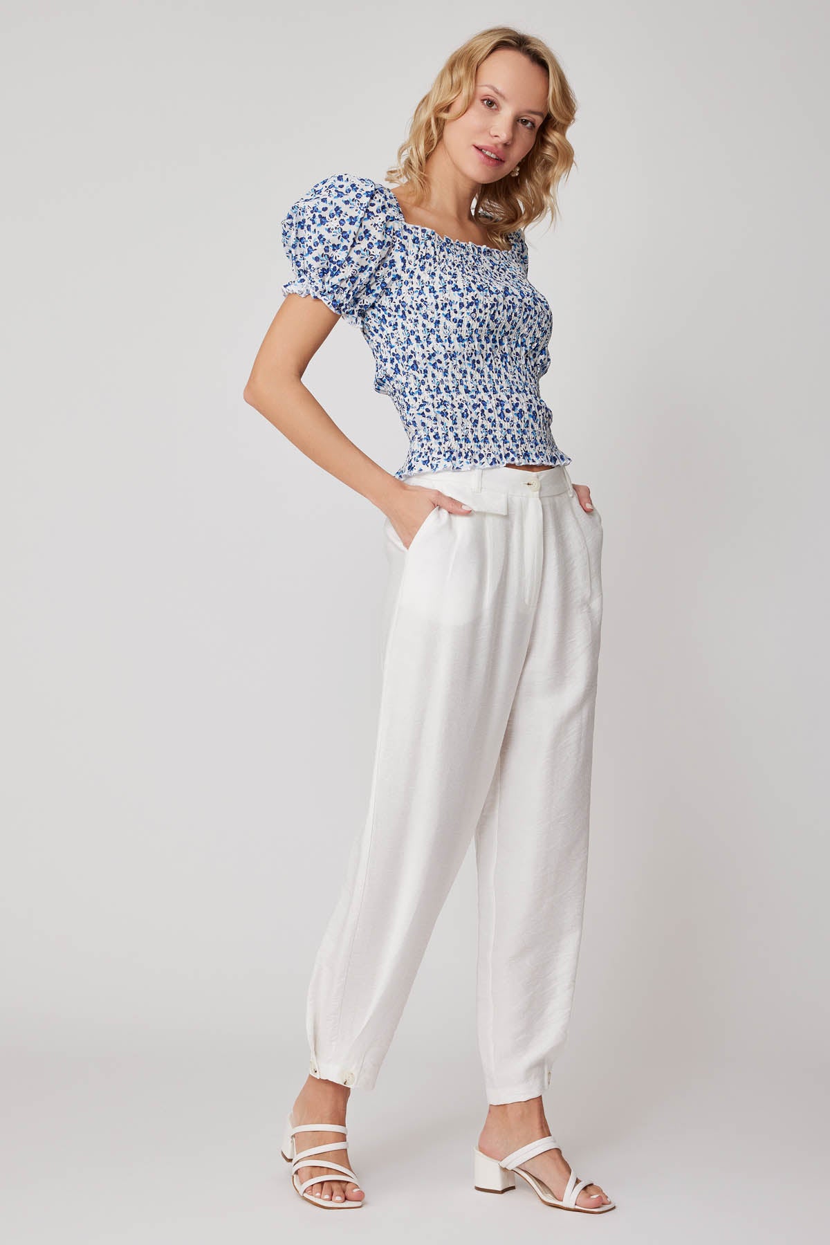 HIGH-WAIST TROUSERS