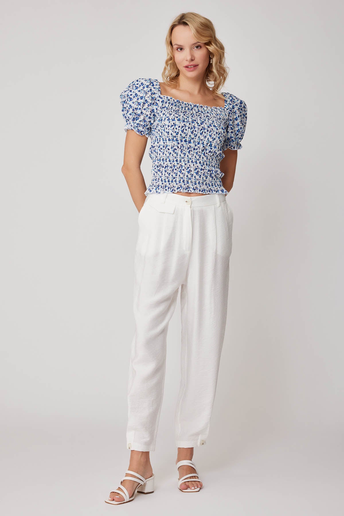 HIGH-WAIST TROUSERS