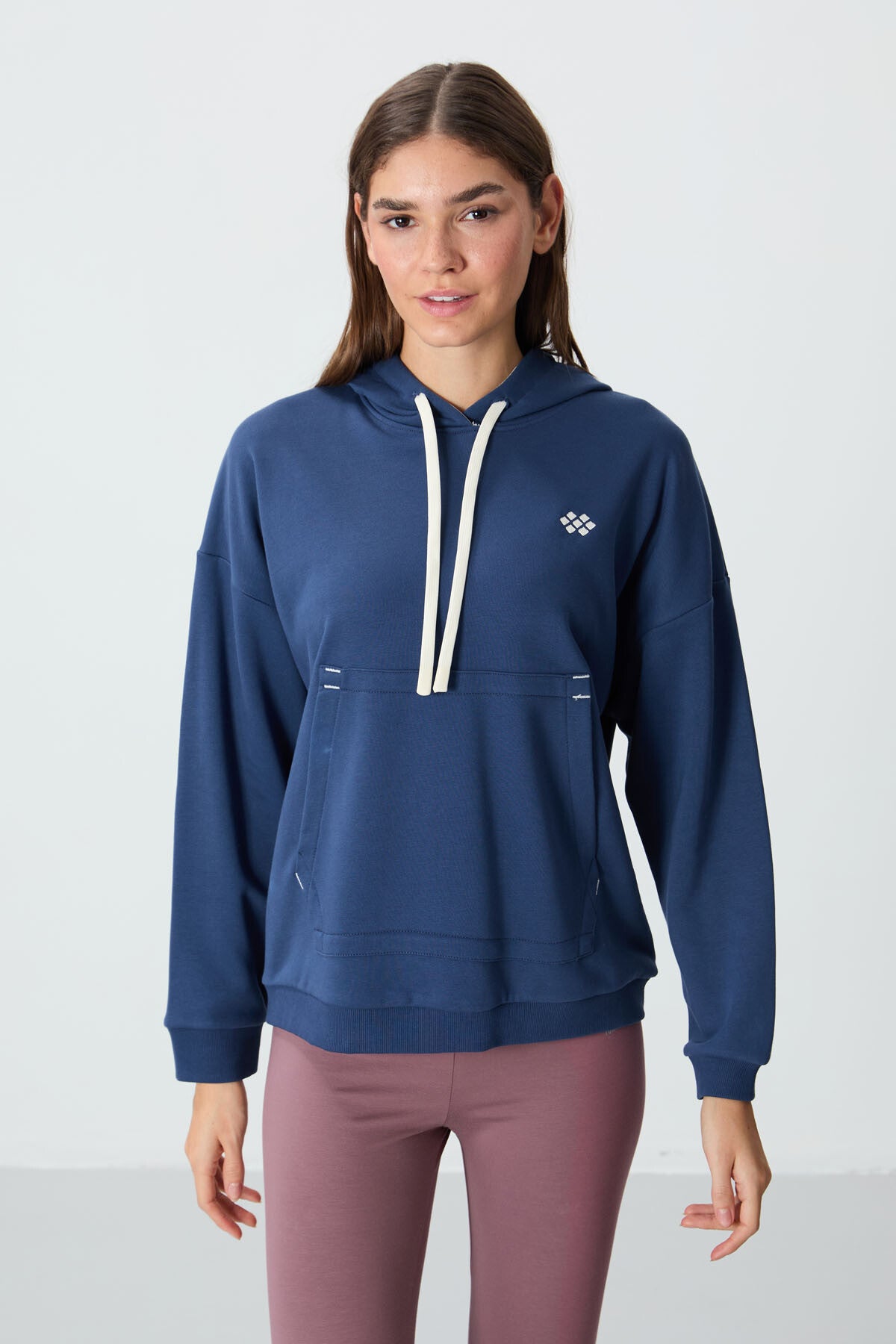 Parliament Compact Cotton Thick Smooth Textured Hooded Oversize Fit Women's Sweatshirt - 97291