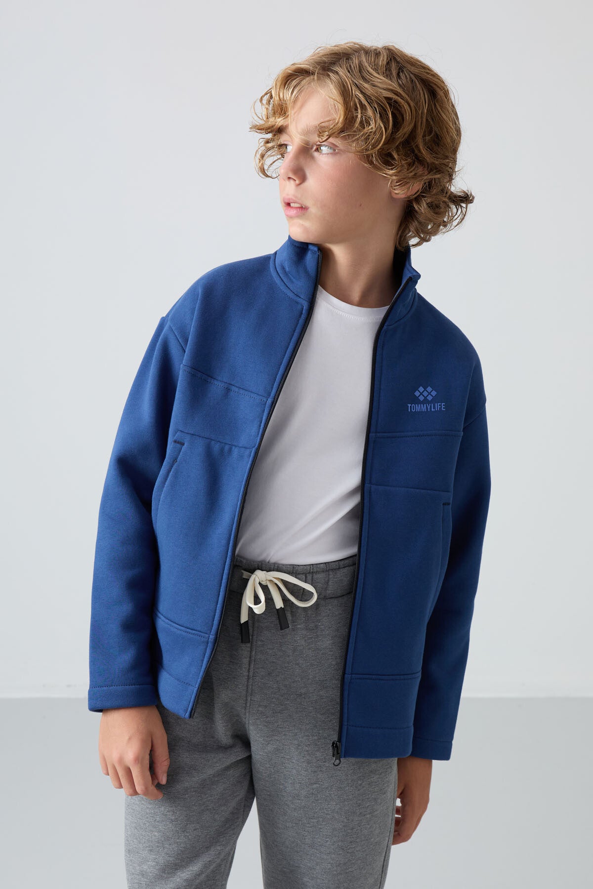 Parliament Cotton Thick Fleece-Lined Soft Textured Standard Fit Embroidered Boys' Sweatshirt - 11245