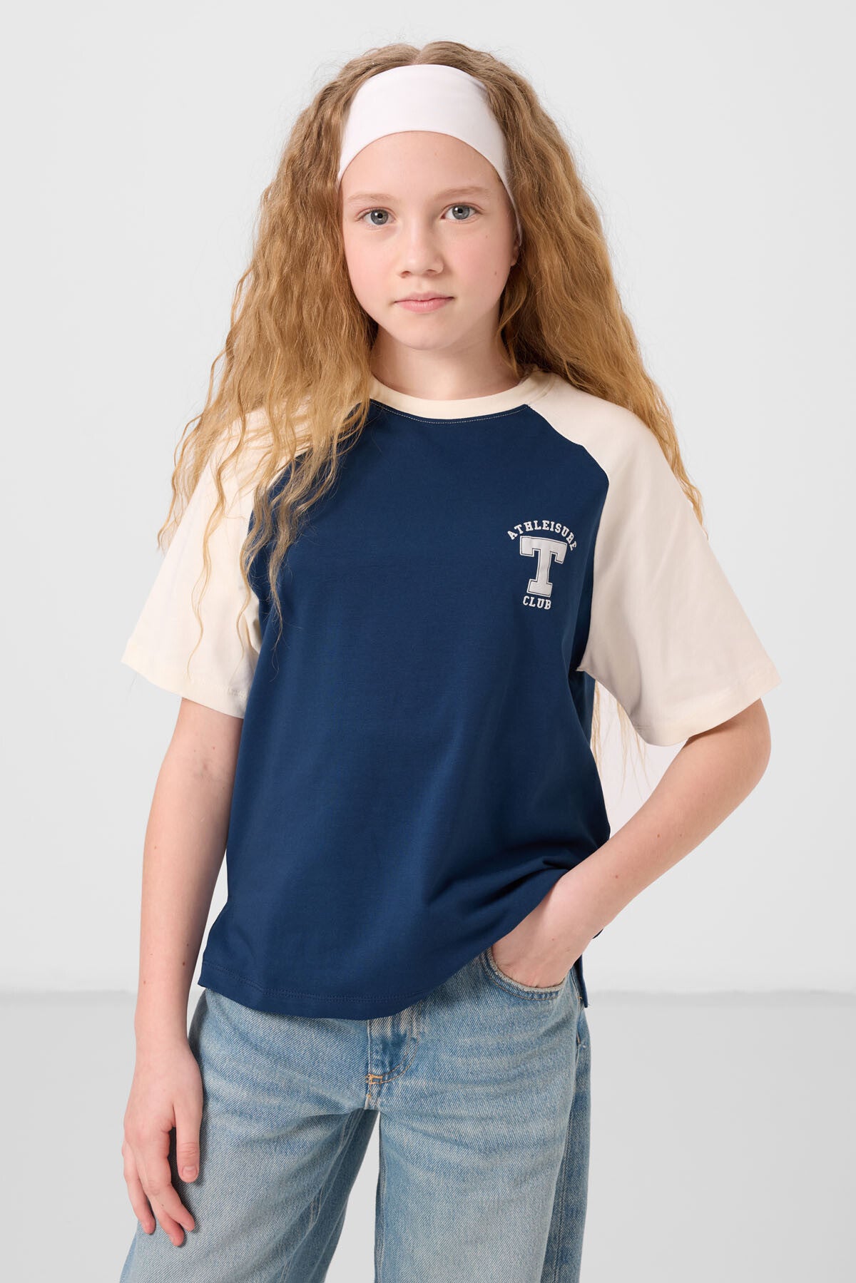 Parliament O Collar Cotton Printed Oversize Fit Girl T-Shirt - 75179