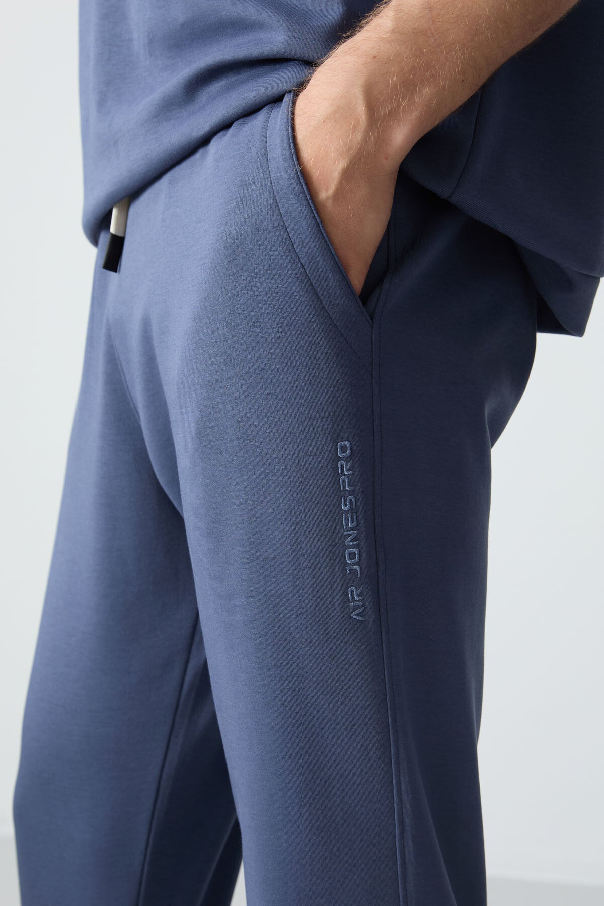 Cotton Blend Thick Soft Textured Oversize Fit Basic Men's Tracksuit Set - 85261