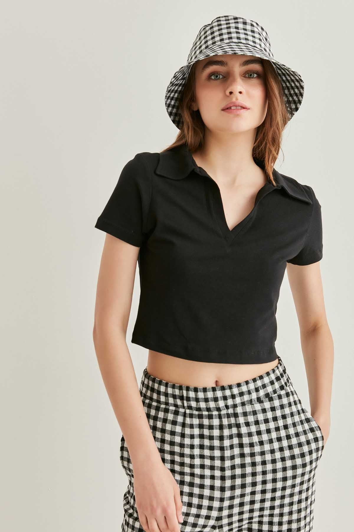 POLO COLLAR COTTON CROP T-SHIRT