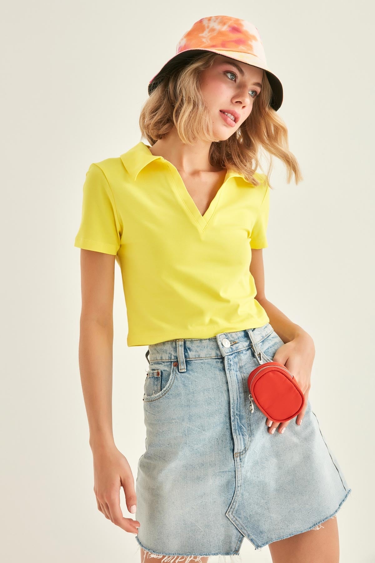 POLO COLLAR COTTON CROP T-SHIRT