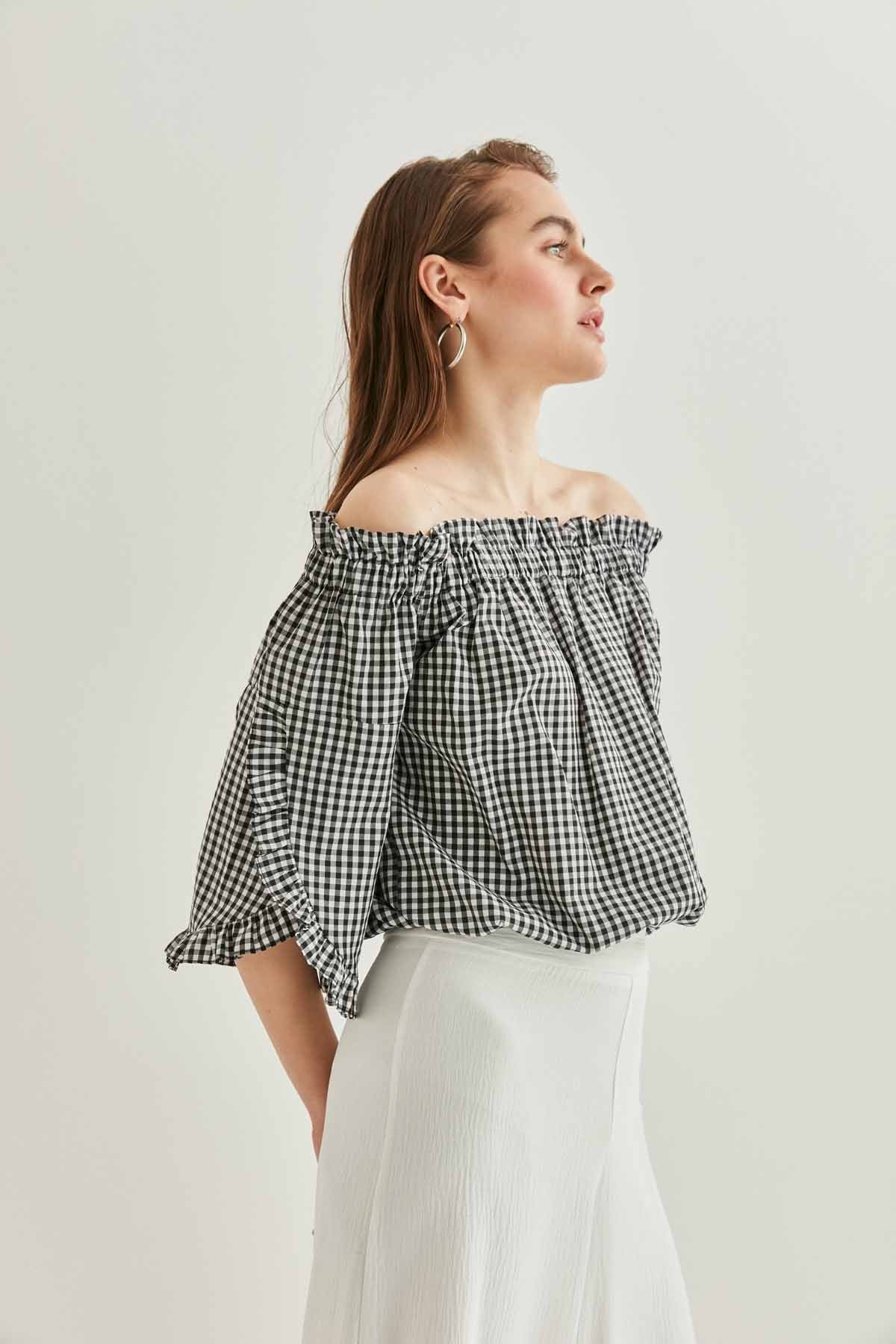 CHECKERED CARMEN COLLAR MINI BLOUSE