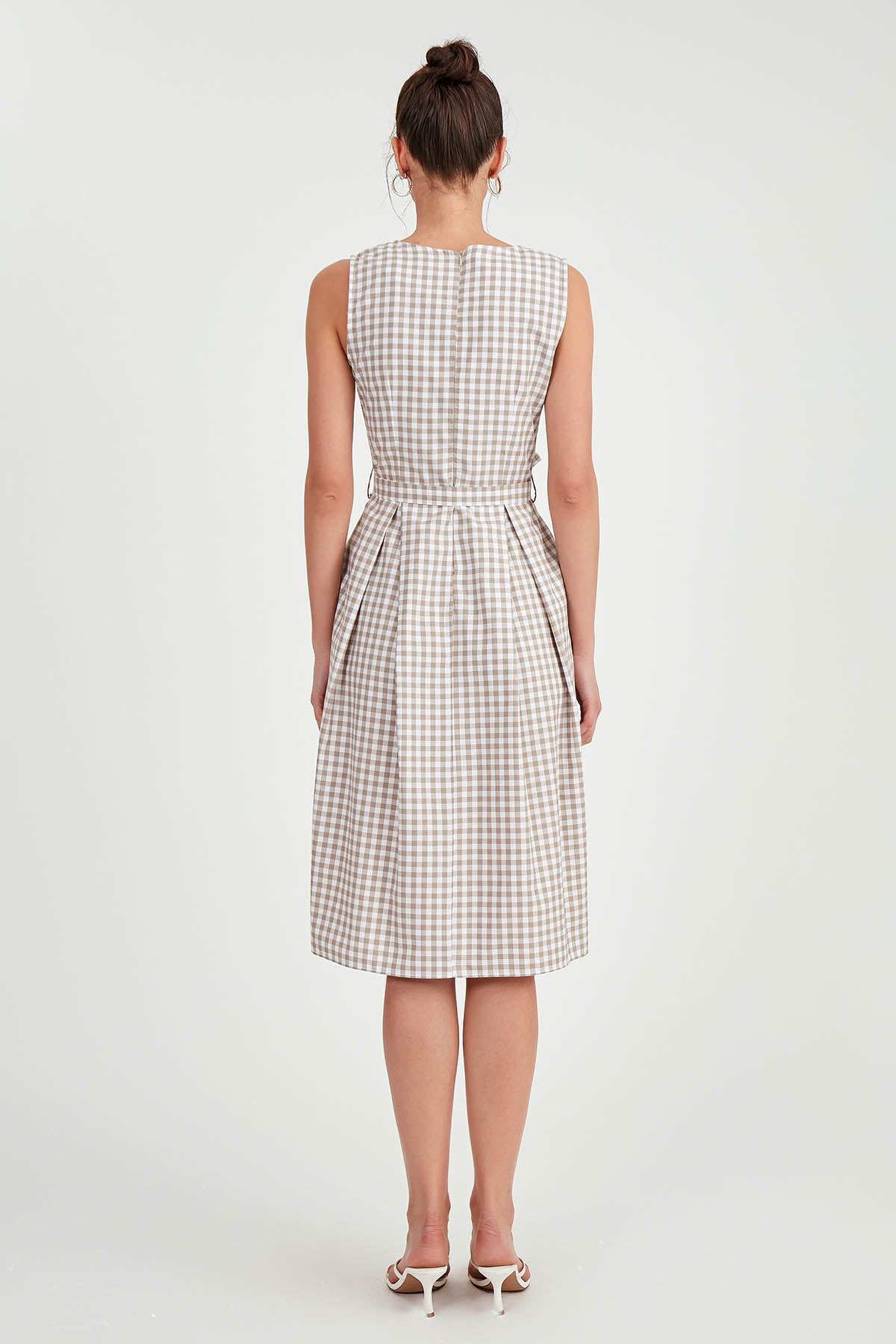 CHECKERED PATTERN BELT DRESS