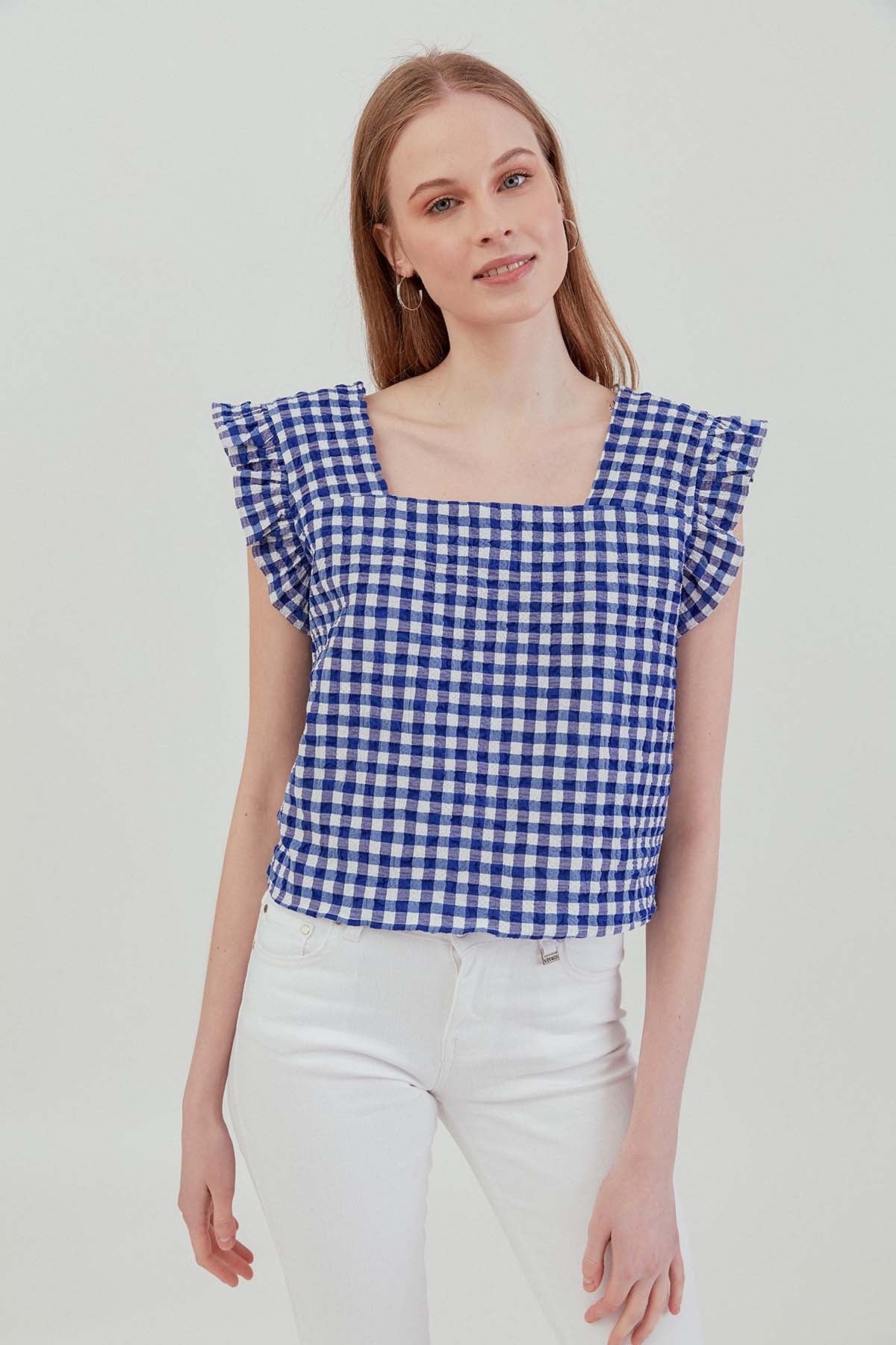 CHECKERED SQUARE COLLAR CROP BLOUSE