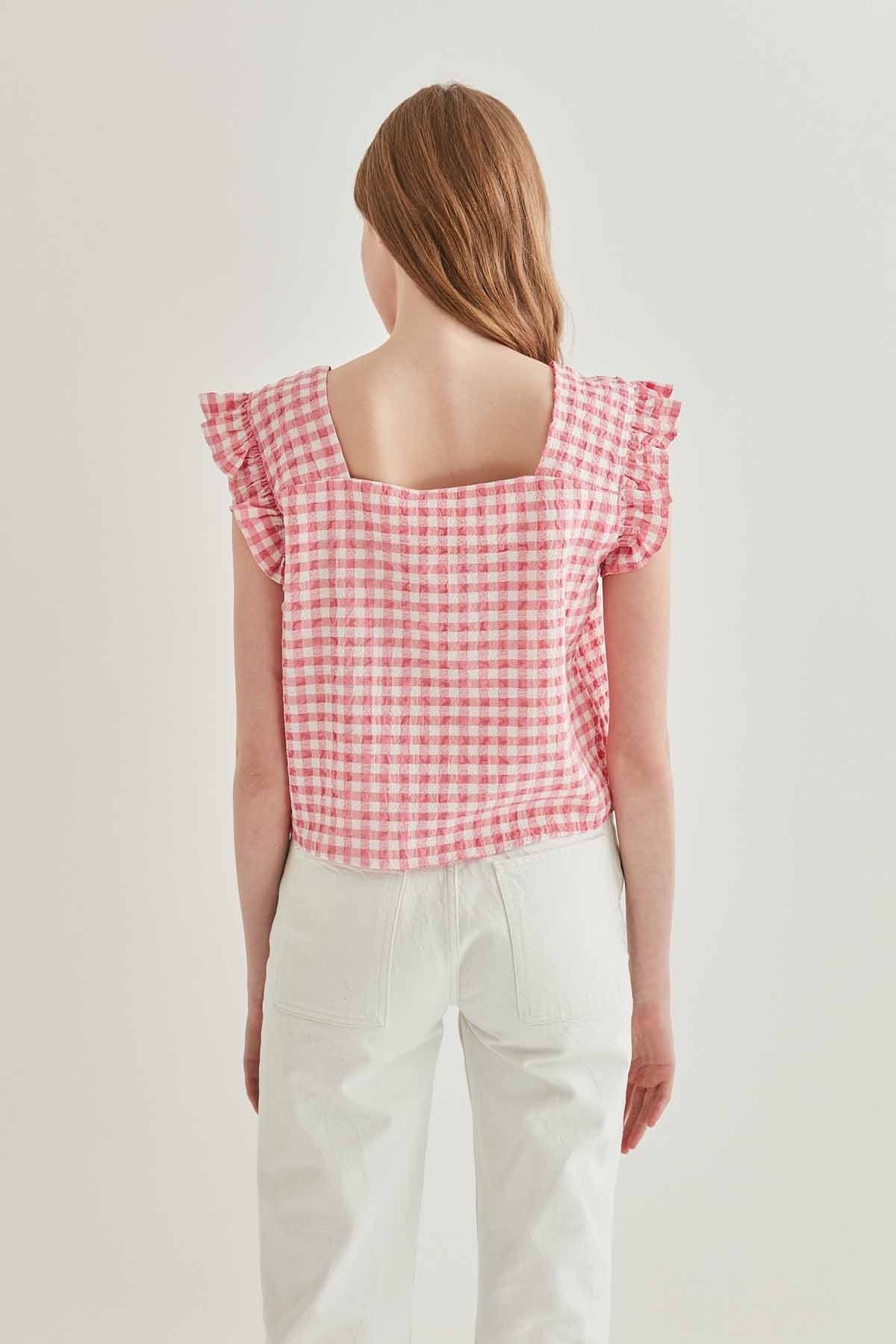CHECKERED SQUARE COLLAR CROP BLOUSE