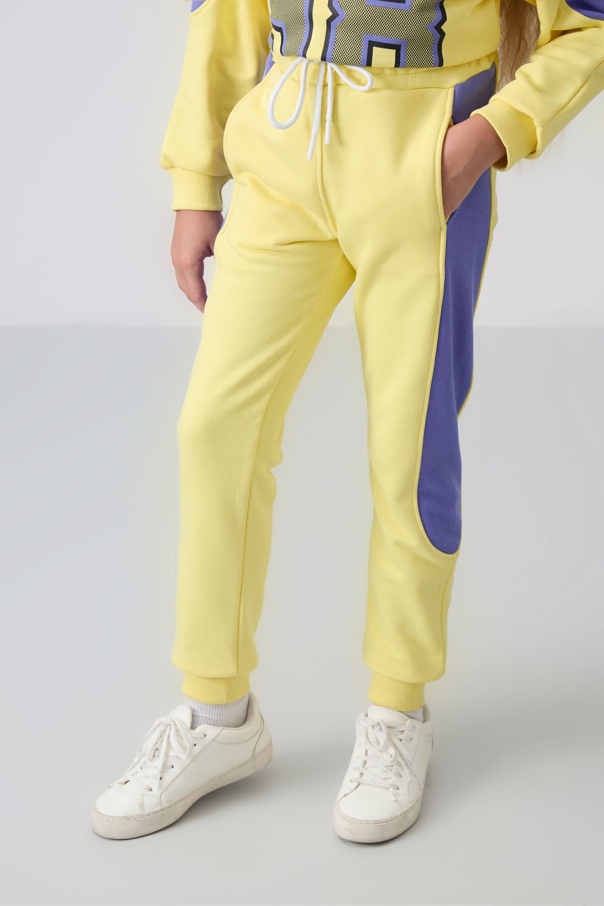 Yellow Cotton Fleece-Lined Soft Textured Standard Fit Printed Girls' Tracksuit Set - 75170