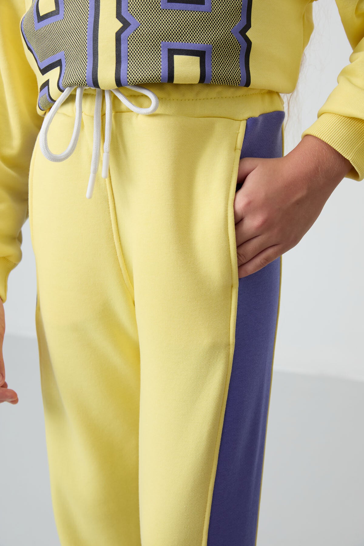 Yellow Cotton Fleece-Lined Soft Textured Standard Fit Printed Girls' Tracksuit Set - 75170