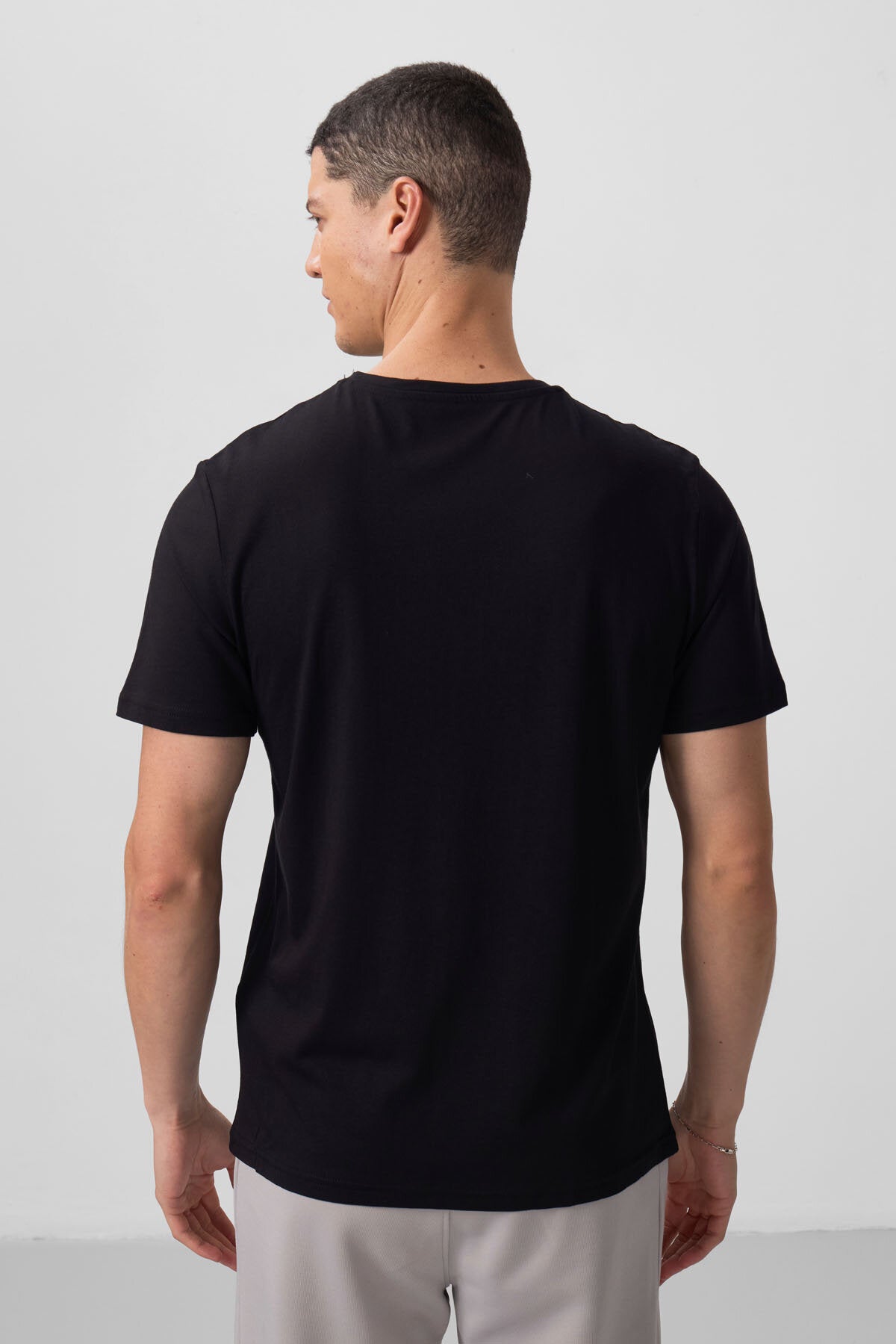 Standard Fit Basic O Collar Pack of 3 Black Men's T-Shirt 87911