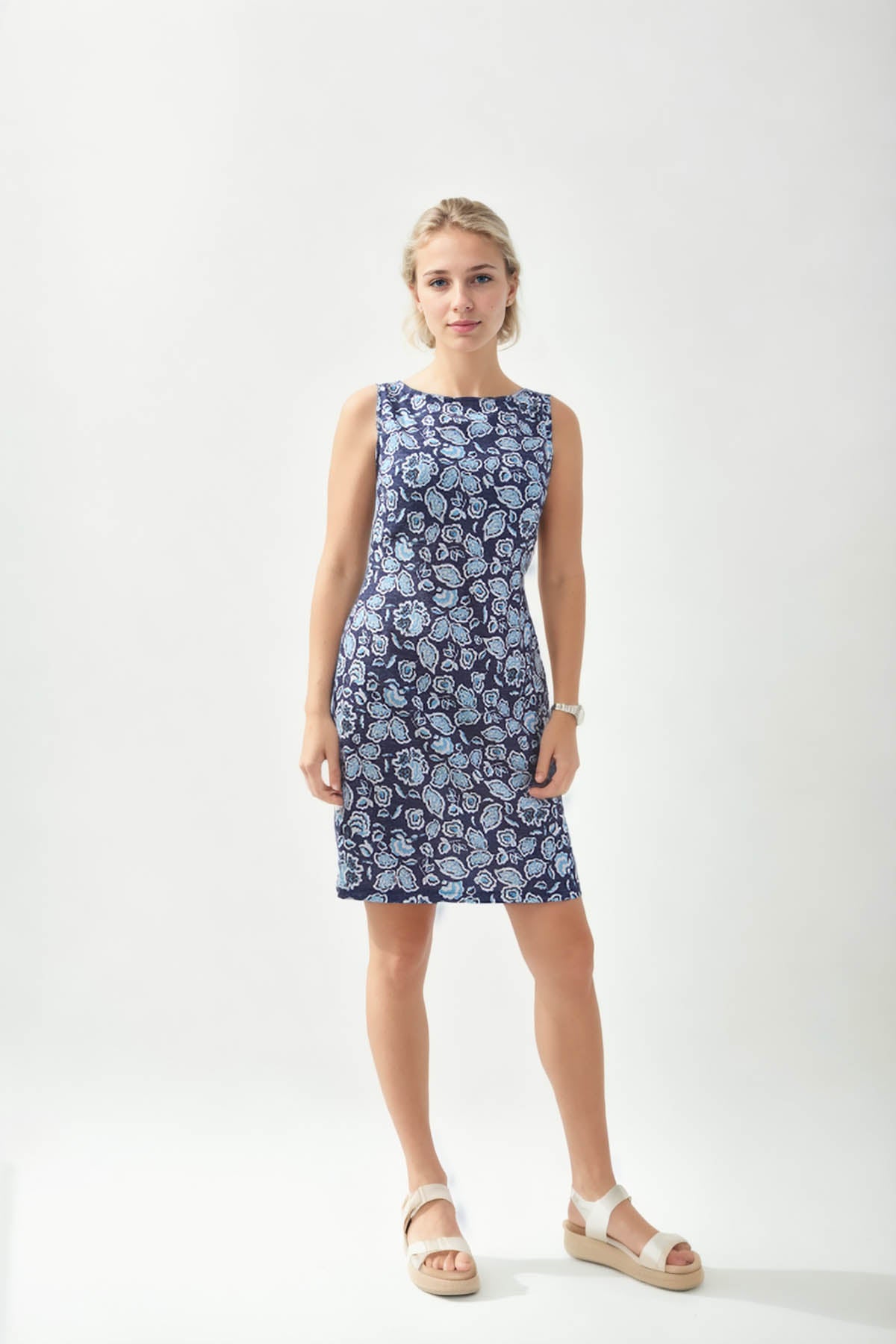 SLEEVELESS FLORAL PATTERN LINEN DRESS