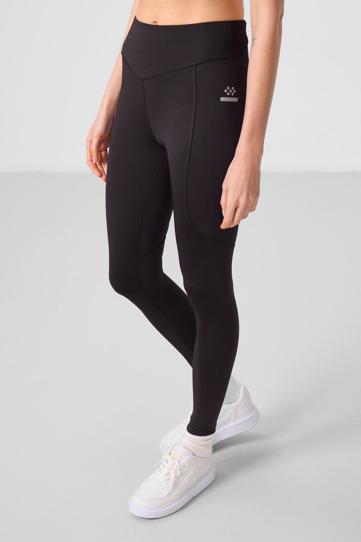 Black Polyester Standard Fit Stretch Performance Women's Tights - 94666